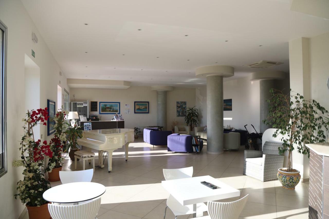 Hotel Celeste Marzamemi Exteriör bild